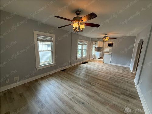 185 N Northampton Ave, Dayton, OH, 45417-8448 | Card Image