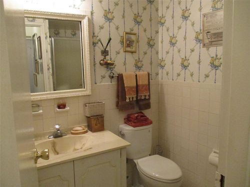 apt-331-360 Central Ave, Lawrence, NY, 11559-1680 | Card Image