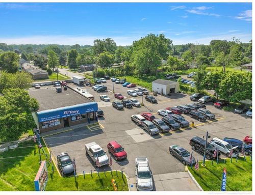 34470 S Gratiot Ave, Clinton Township, MI, 48035-3539 | Card Image