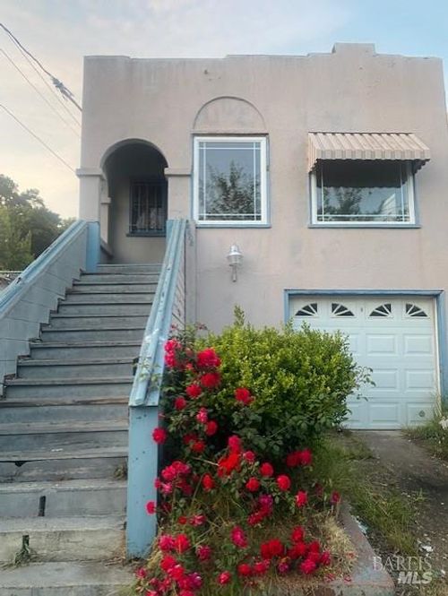6608 Brann St, Oakland, CA, 94605-2015 | Card Image