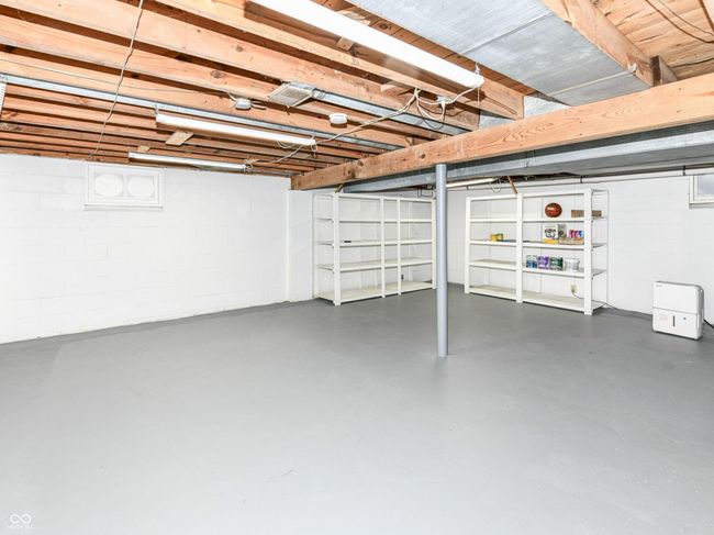6113 N 250 E, House other with 4 bedrooms, 2 bathrooms and null parking in Greenfield IN | Image 35