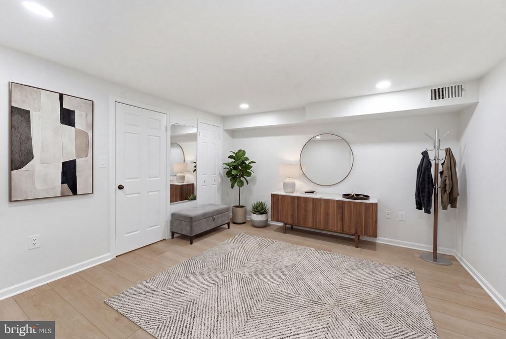 Residential in WASHINGTON 5