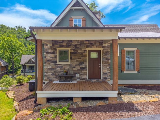396 River Club Dr, House other with 2 bedrooms, 2 bathrooms and null parking in Cullowhee NC | Image 35