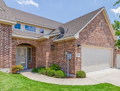 225 Legacy Blvd, Weatherford, TX, 76085-2603 | Card Image