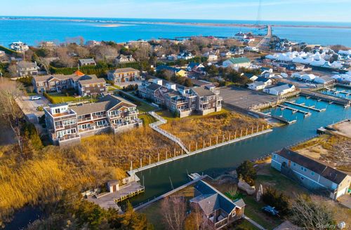 unit-13-68 Foster Ave, Hampton Bays, NY, 11946-3244 | Card Image