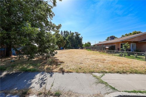 1205 Colusa Ave, Chowchilla, CA, 93610-3029 | Card Image