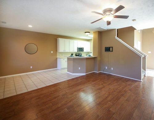 27 Summerhaze Cir, The Woodlands, TX, 77382-5513 | Card Image