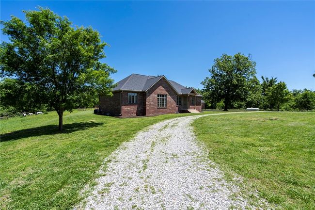 15071 Crossover Rd, House other with 4 bedrooms, 2 bathrooms and null parking in Gravette AR | Image 41