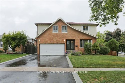 main-2425 Carlanne Pl, Mississauga, ON, L5C3H6 | Card Image