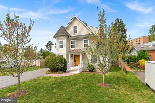 6932 Alpine Dr, ANNANDALE, VA, 22003-3447 | Card Image