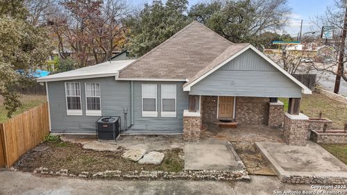 1322 Rigsby Ave, San Antonio, TX, 78210-3760 | Card Image