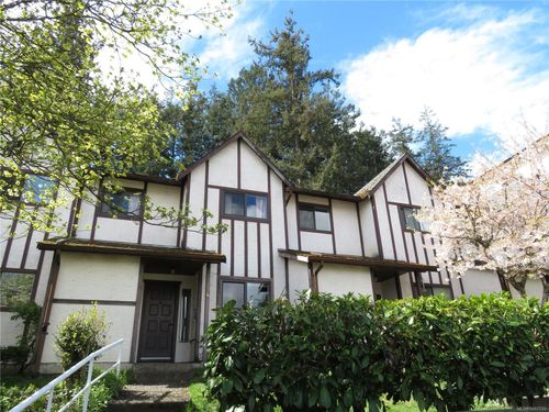 4-379 Wale Rd, Victoria, BC, V9B2P9 | Card Image