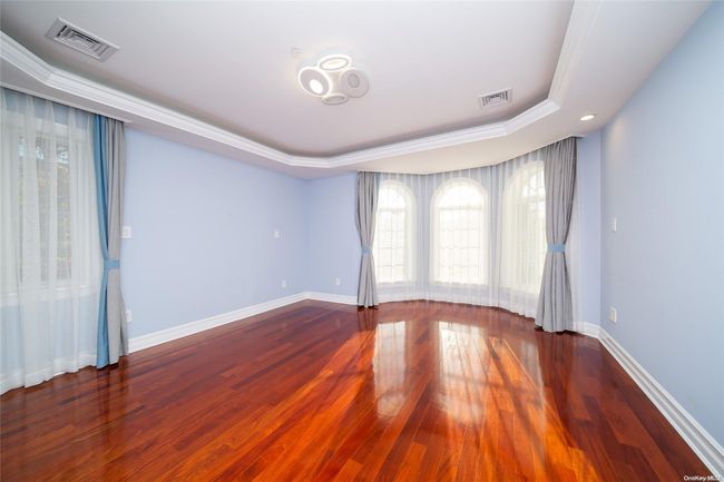 26-25 211 Th St, House other with 5 bedrooms, 7 bathrooms and null parking in Bayside NY | Image 23