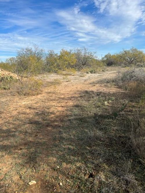 8558 Tx-208, San Angelo, TX, 76905 | Card Image