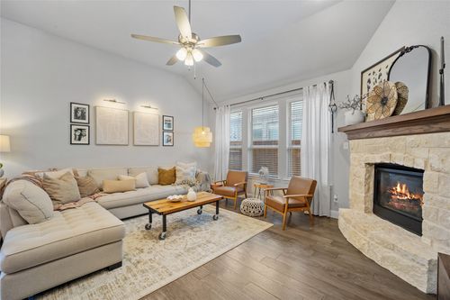 432 Gibbons Creek Trl, McKinney, TX, 75071-1688 | Card Image