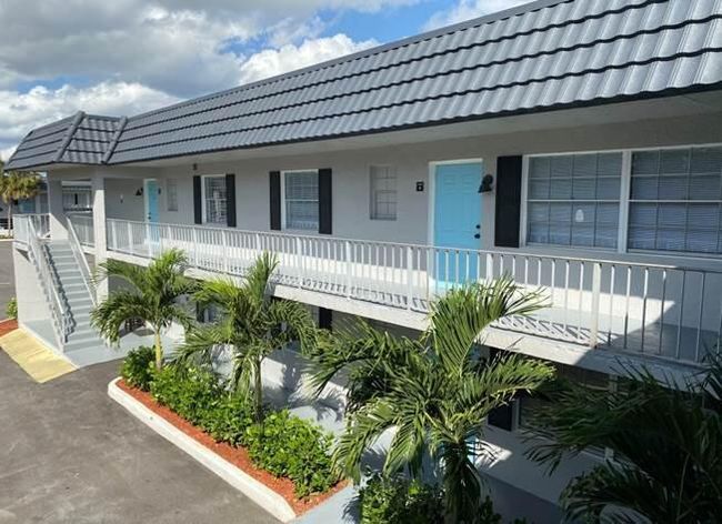 APT-1 - 3431 Helena Dr, Condo with 2 bedrooms, 2 bathrooms and null parking in Lake Worth FL | Image 7