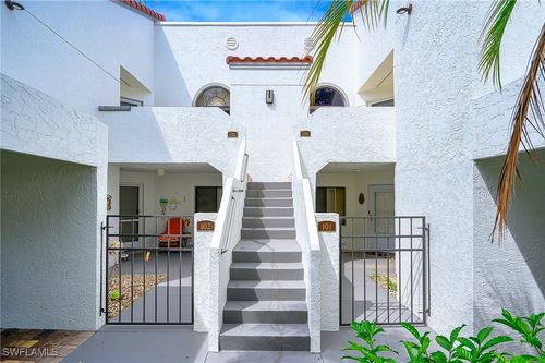 a-202-661 Windsurf Ln, NAPLES, FL, 34108-8725 | Card Image
