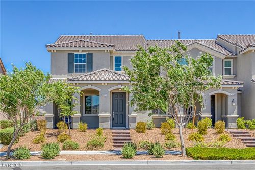 3220 Palindrome Ave, Henderson, NV, 89044-1815 | Card Image