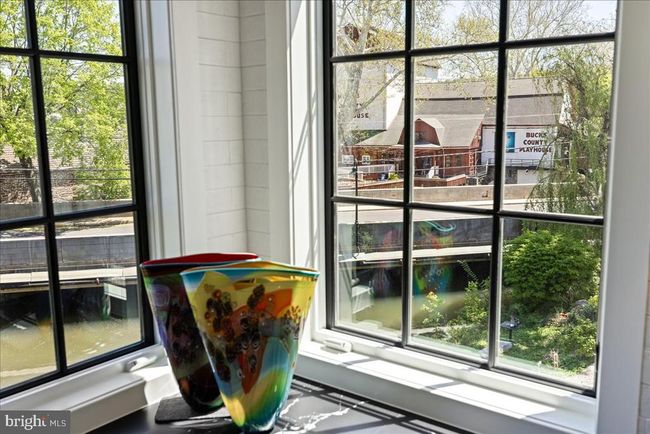 5 - 18 W Mechanic St, Townhouse with 3 bedrooms, 3 bathrooms and null parking in NEW HOPE PA | Image 10