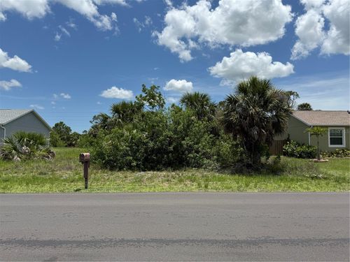 12103 Xavier Ave, PORT CHARLOTTE, FL, 33981-5314 | Card Image