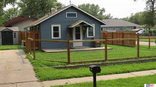 7203 Burlington Ave, Lincoln, NE, 68507-1544 | Card Image