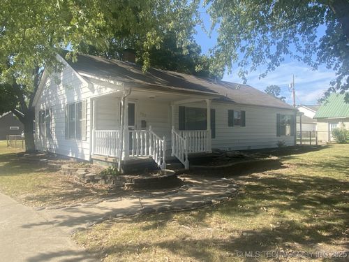 322 E Elgin St, Broken Arrow, OK, 74012-3931 | Card Image