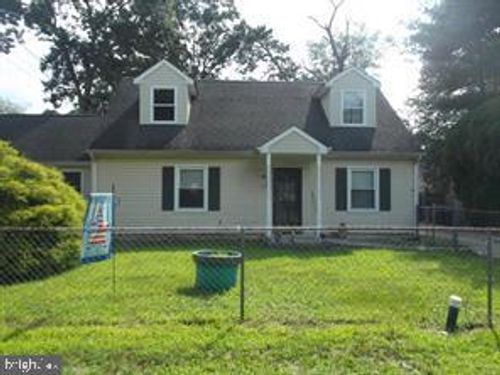 30 Chandler St, BROWNS MILLS, NJ, 08015-4206 | Card Image