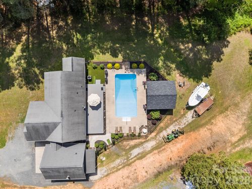 19807 Alpine Rd, Albemarle, NC, 28001-7655 | Card Image