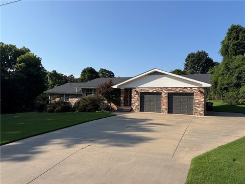 1101 Main Street, Ozark, AR, 72949 | Card Image