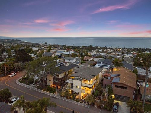 2172 Glasgow Ave, Cardiff by the Sea, CA, 92007-1807 | Card Image