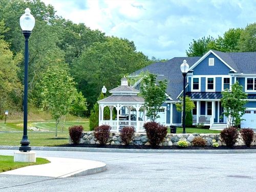7-7 Lily Pond Ln, Lexington, MA, 02420-2611 | Card Image