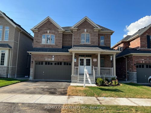 21 Sanford Cir, Springwater, ON, L9X2A8 | Card Image