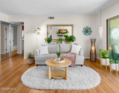 23-348 Chestnut Hill Ct, Thousand Oaks, CA, 91360-3806 | Card Image