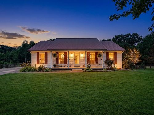2233 Fall River Rd, Leoma, TN, 38468-5420 | Card Image