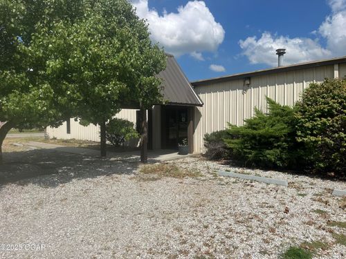 120 S Delaware Ave, Columbus, KS, 66725-1810 | Card Image