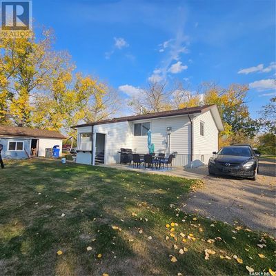 200 Forget St, House other with 4 bedrooms, 3 bathrooms and null parking in Stoughton SK | Image 3