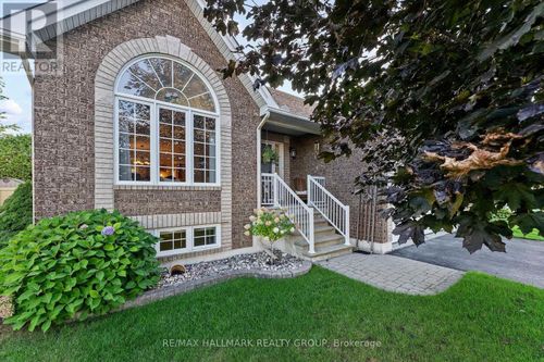 95 Lloydalex Cres, Stittsville, ON, K2S2E8 | Card Image
