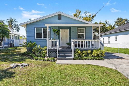 7004 N Cameron Ave, TAMPA, FL, 33614-3139 | Card Image