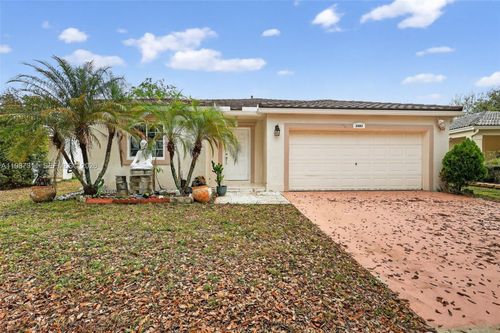 2481 Sw 102nd Ave, Miramar, FL, 33025-6511 | Card Image