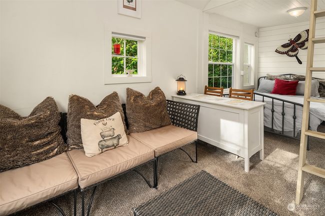 Willow Interior | Image 23