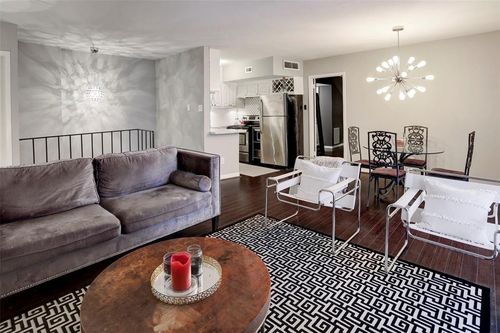 apt-26-3401 Timmons Ln, Houston, TX, 77027-6421 | Card Image