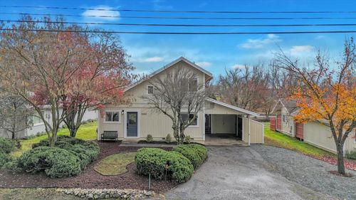 18263 Lake Forest Dr, Penn Valley, CA, 95946-9455 | Card Image