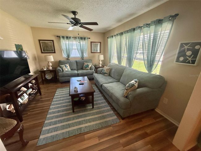 Family Room | Image 6