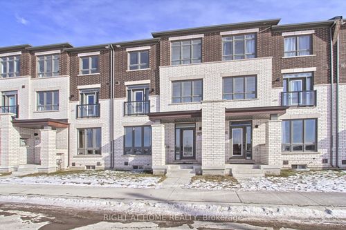 10173 Huntington Rd, Kleinburg, ON, L4H5J5 | Card Image