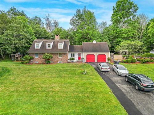 48 Eastview Rd, Highland Mls, NY, 10930-3108 | Card Image