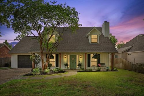 3921 Monroe St, Mandeville, LA, 70448-4628 | Card Image