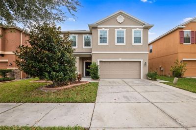 20213 Autumn Fern Avenue, House other with 5 bedrooms, 3 bathrooms and null parking in Tampa FL | Image 2