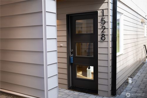 1528 25th Avenue, Seattle, WA, 98122 | Card Image