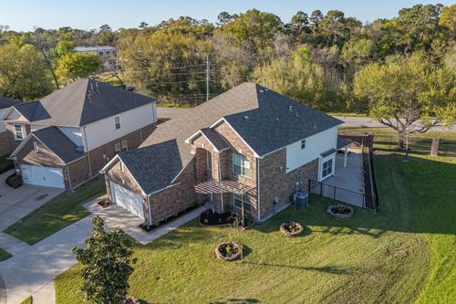 8702 Challis Park Ct, Houston, TX, 77040-2230 | Card Image