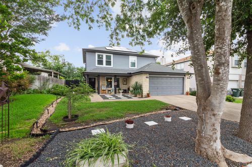 1104 Hilltop Dr, San Marcos, TX, 78666-9551 | Card Image